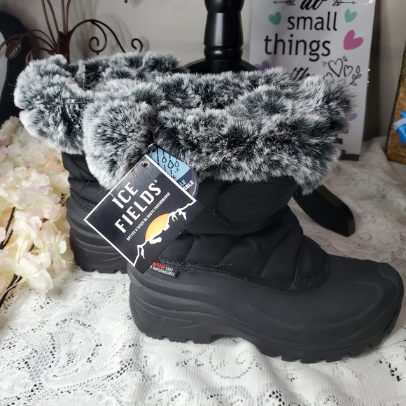 Ice Fields Women's Glenna Winter Boots - Picture 3 of 5